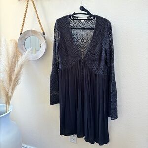 Lovestitch Black Lace Long Sleeve V-Neck Dress